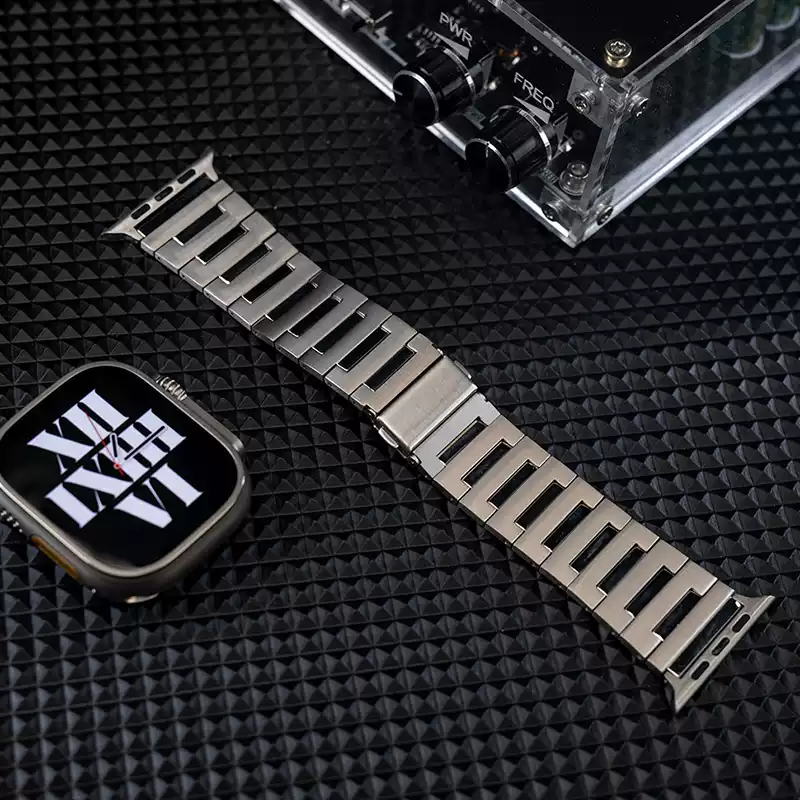 BG Titanium Band for Apple Watch