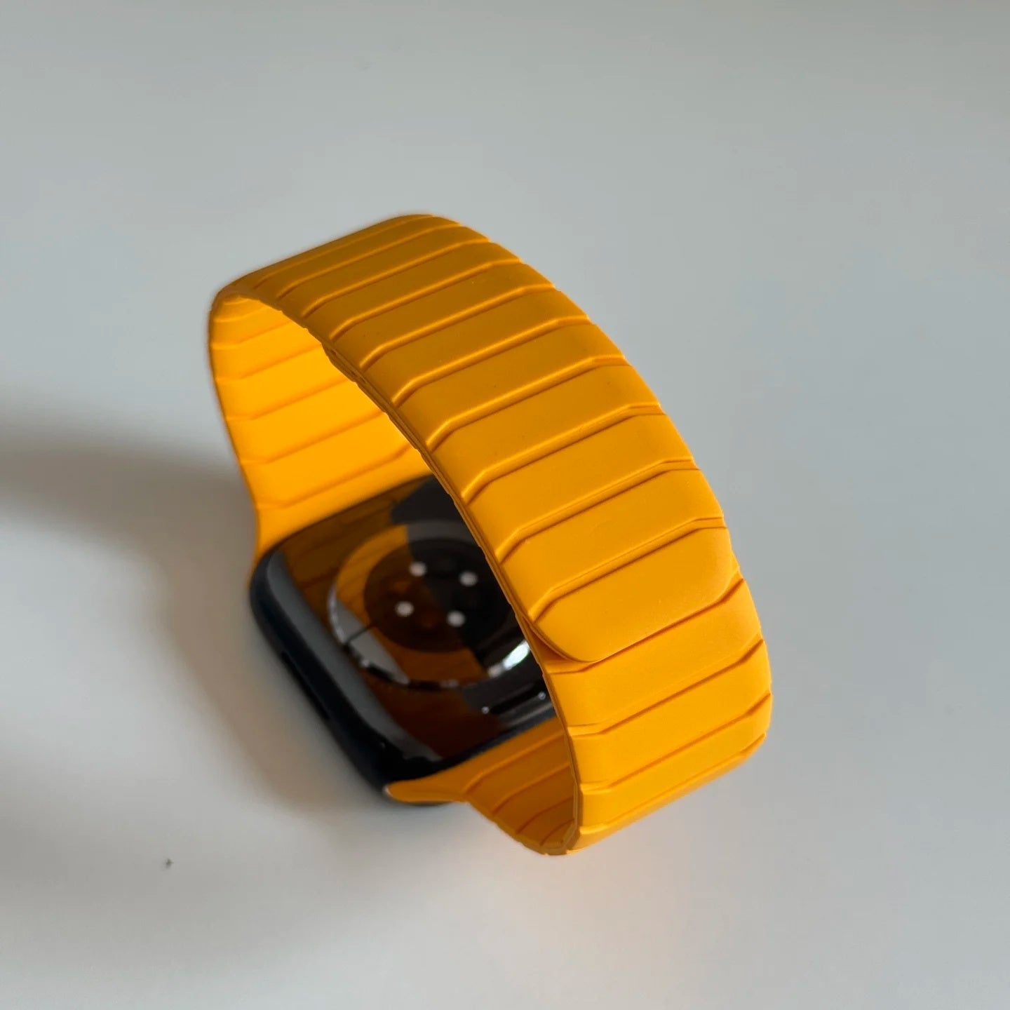 Tire tread magnetic strap for Apple Watch