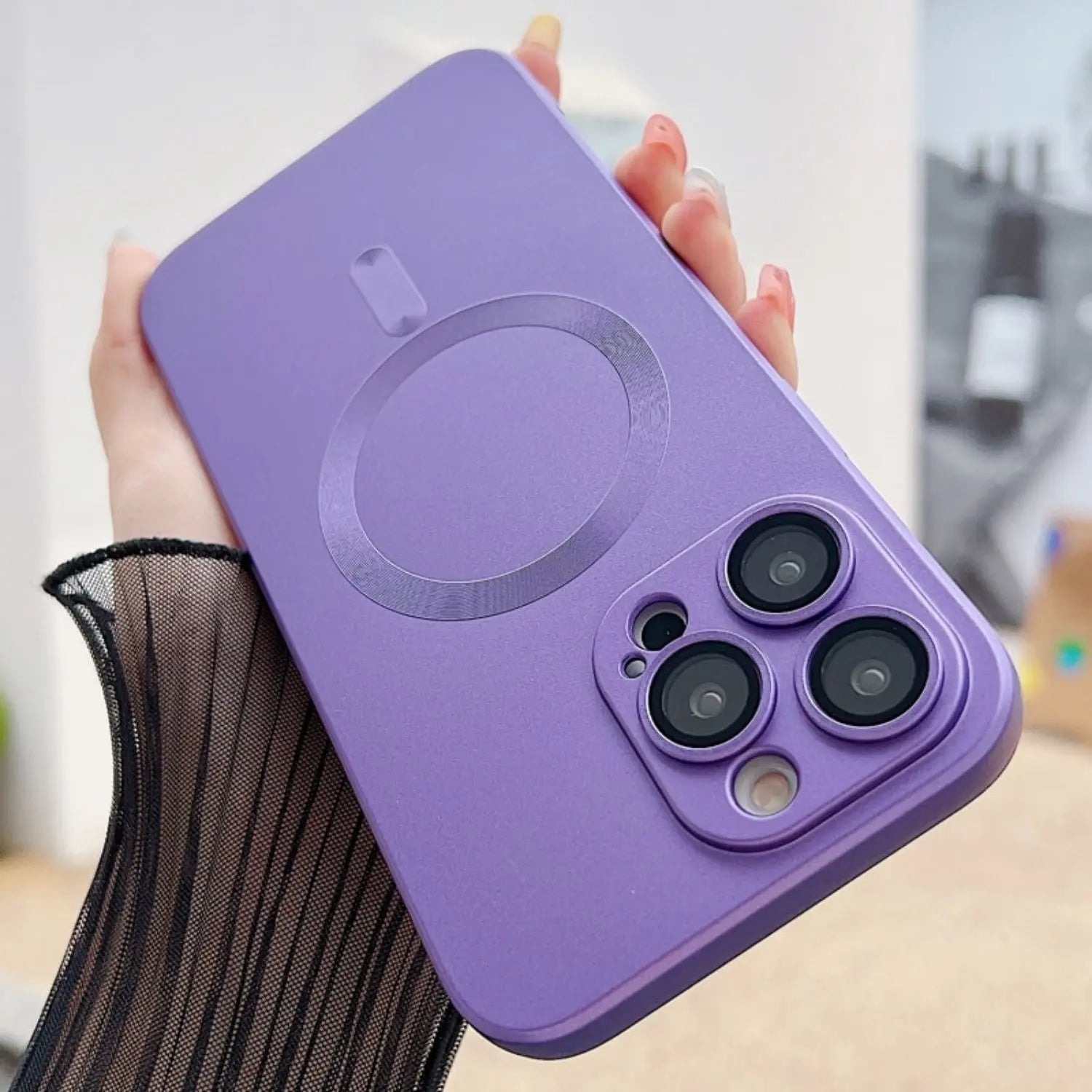 Slim Magnetic Phone Case